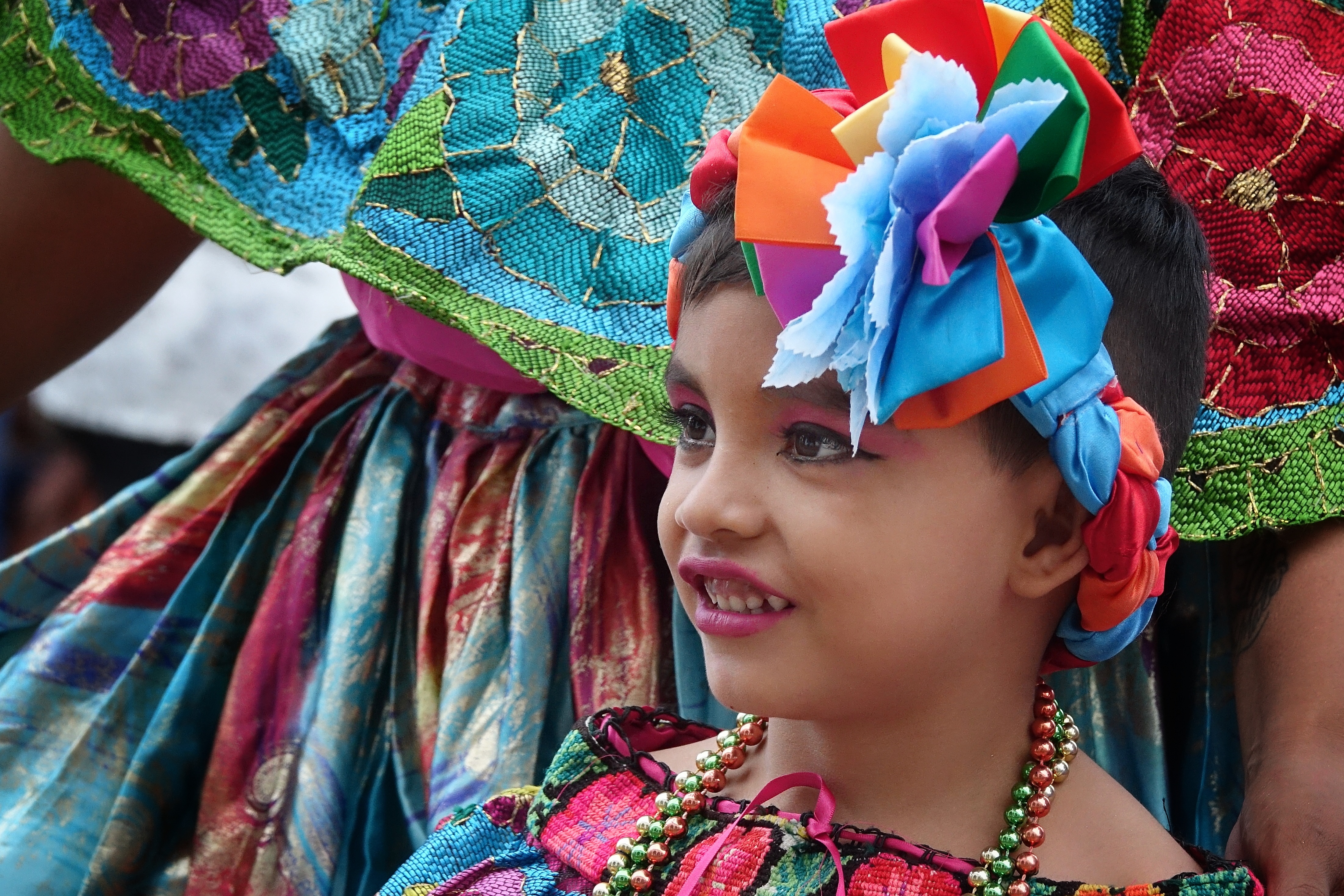 Jeune fille costumée au Chiapas